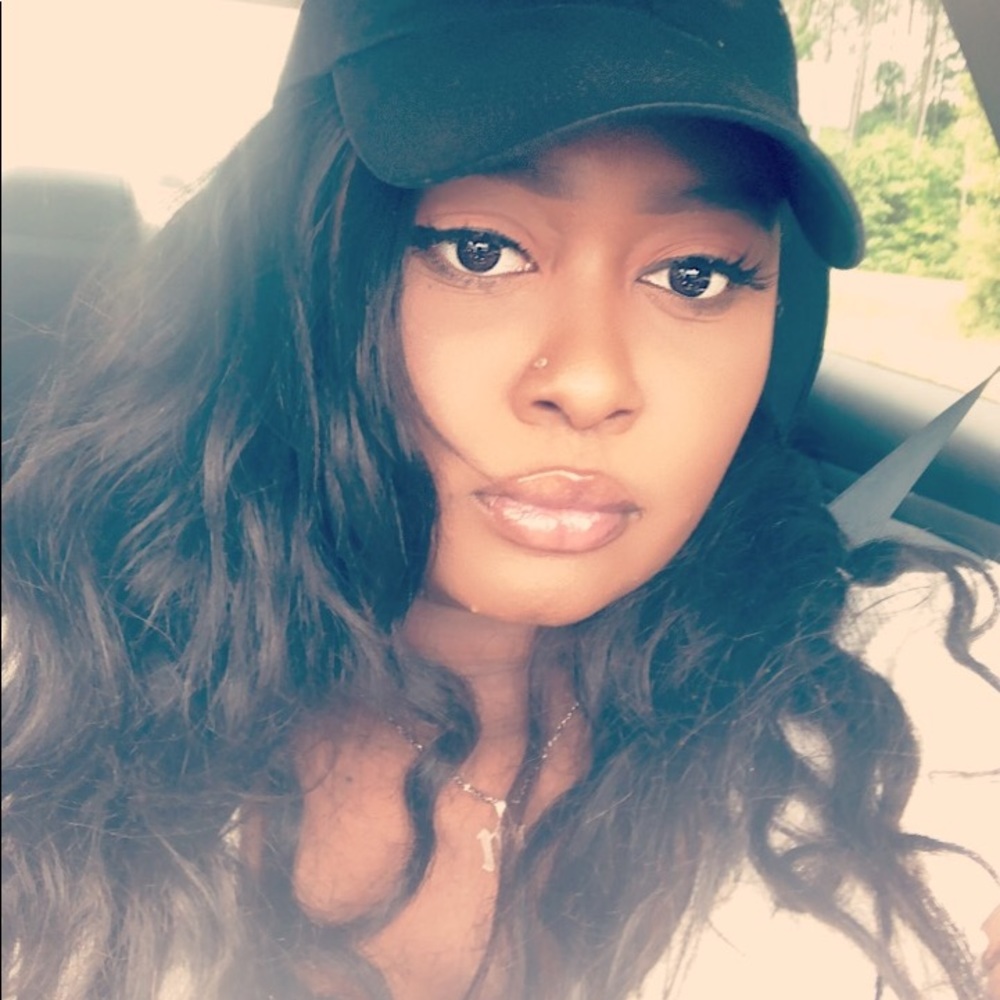 Hi, I’m Makaila!